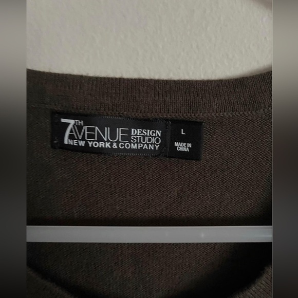 Ladies Argyle Sweater - Picture 2 of 3